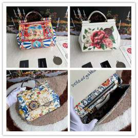 Picture of Dolce Gabbana Handbags _SKUfw218629921fw